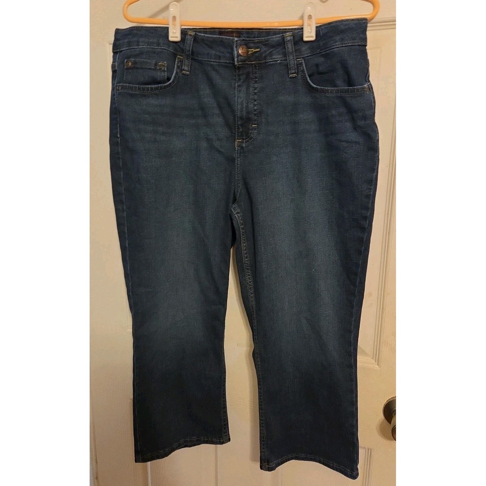 LEE REGULAR FIT DENIM CAPRI JEANS SZ 14 M DARK WASH STRETCH TAPERED LEG MID RISE